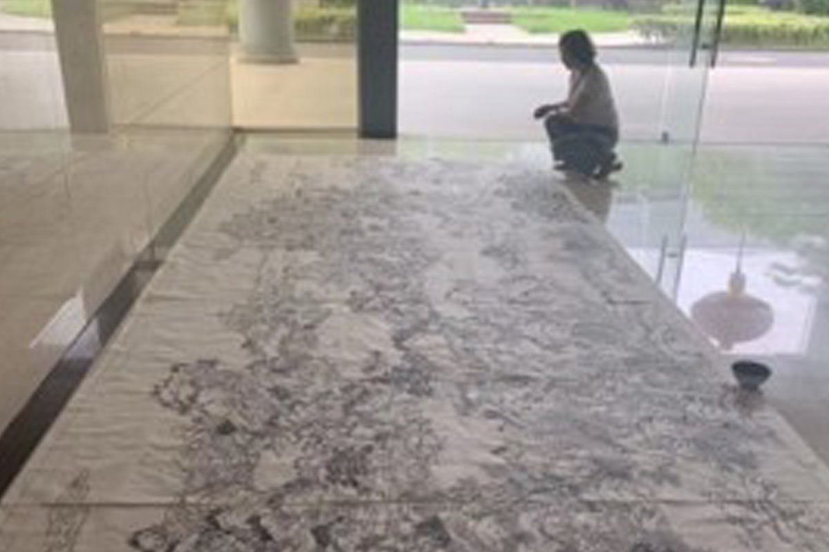 《輕歌漫舞不夜天》磨漆畫簡(jiǎn)介